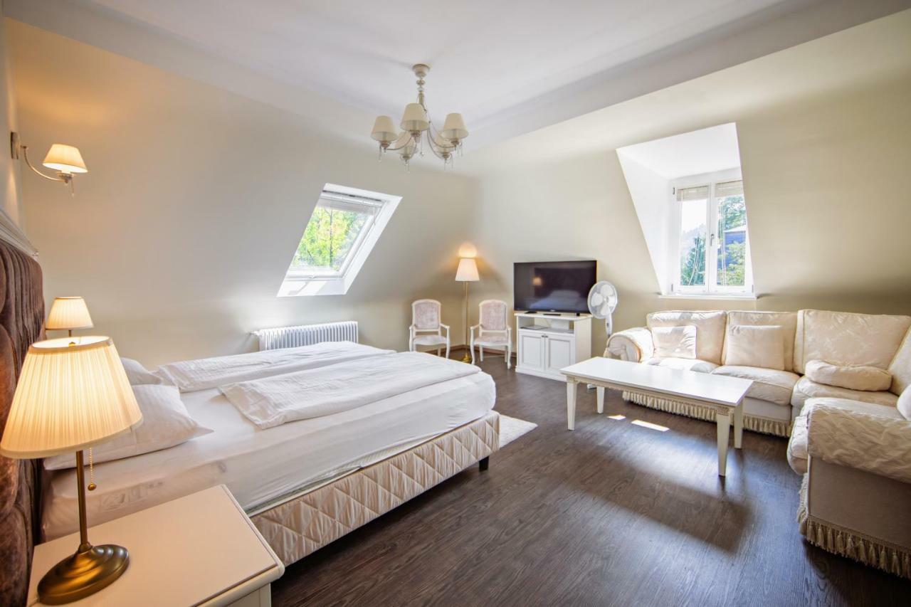 Villa Luttwitz Baden-Baden Exteriör bild