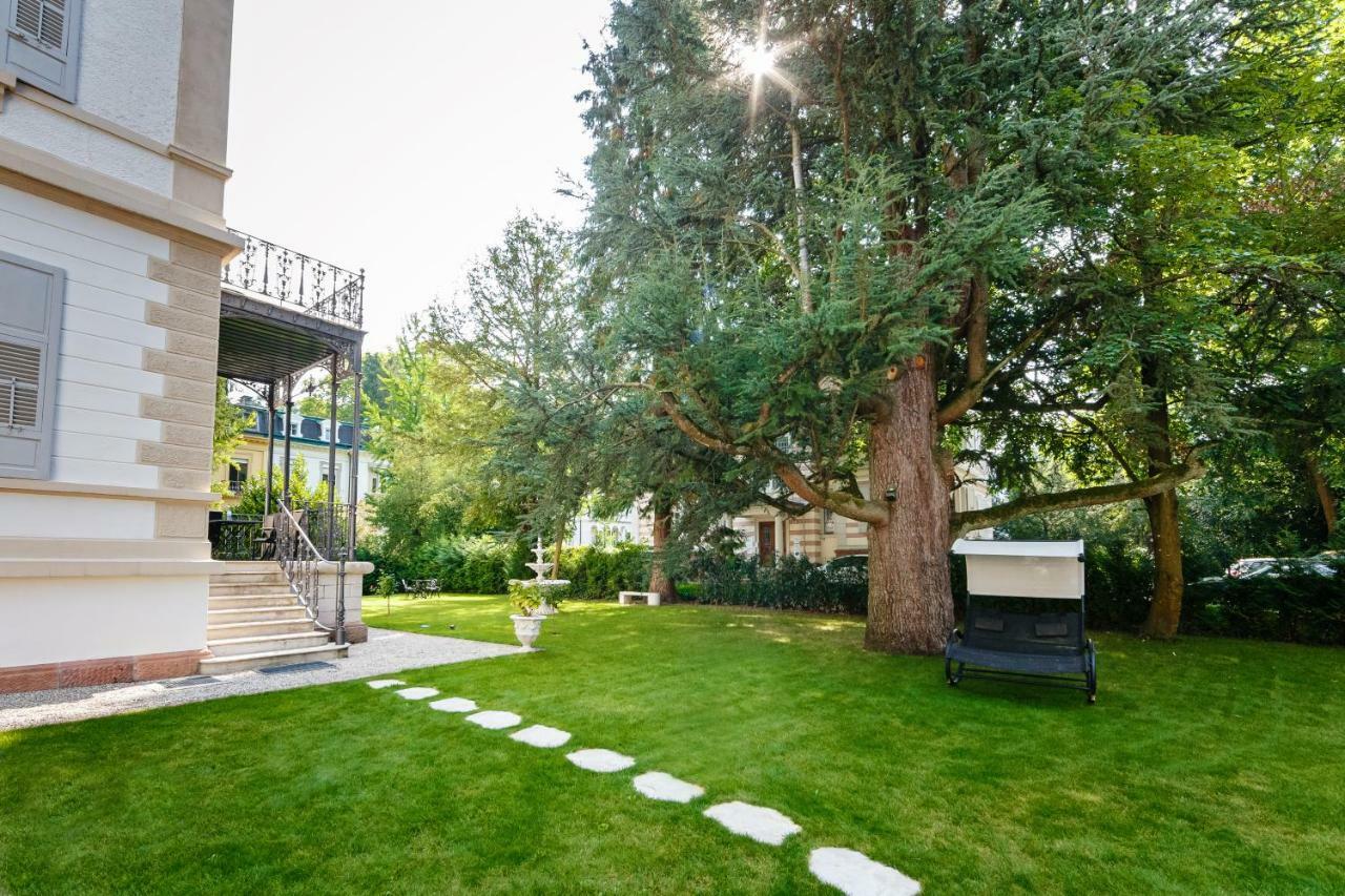 Villa Luttwitz Baden-Baden Exteriör bild